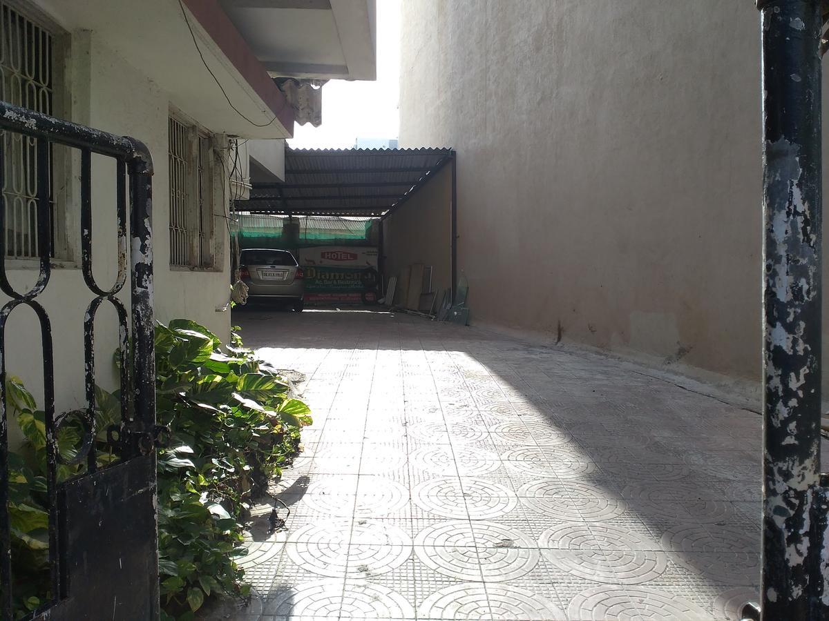 Hotel Diamond Daman Exterior photo