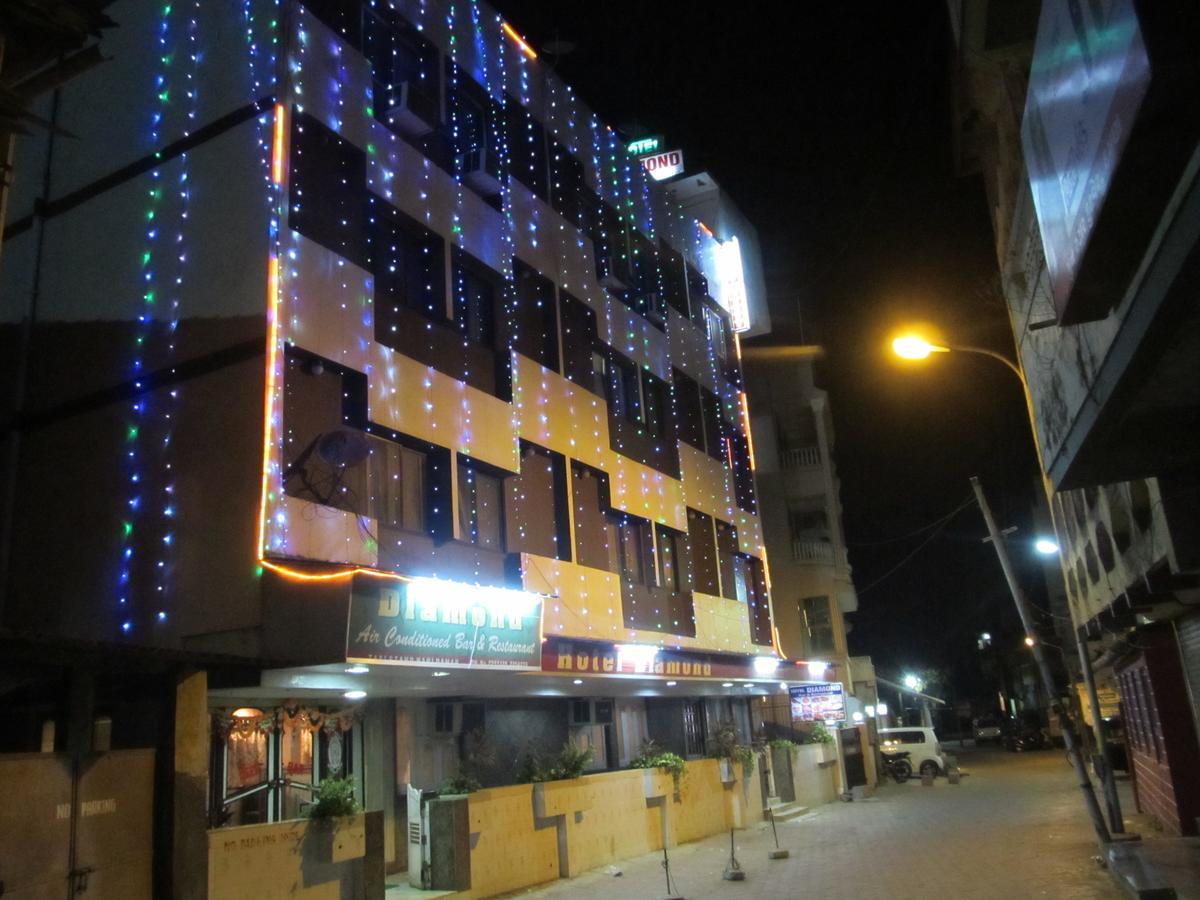 Hotel Diamond Daman Exterior photo